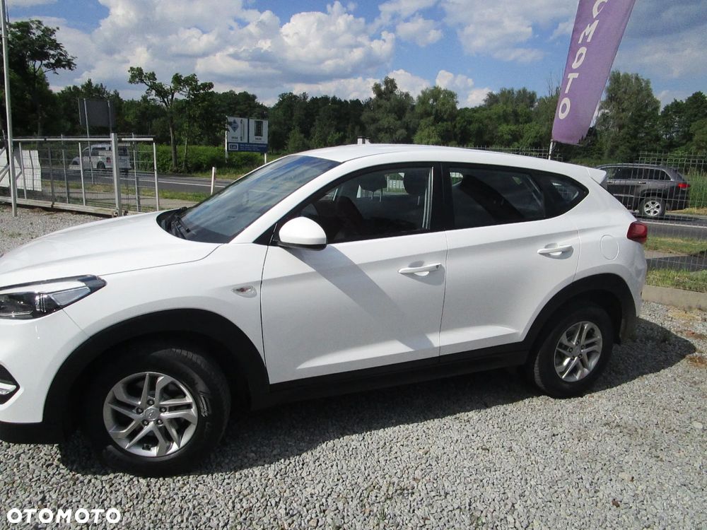 Hyundai Tucson 1.6 GDI BlueDrive Classic 2WD - 33