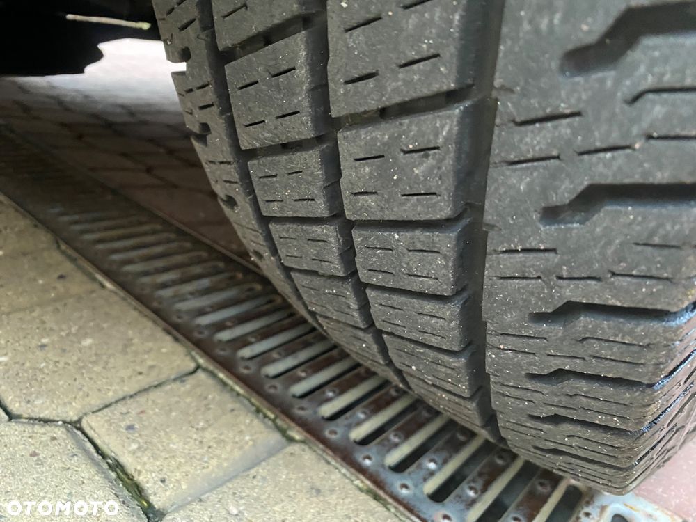 Renault Master L2 H2 warsztat mobilny zasilanie 230V - 11