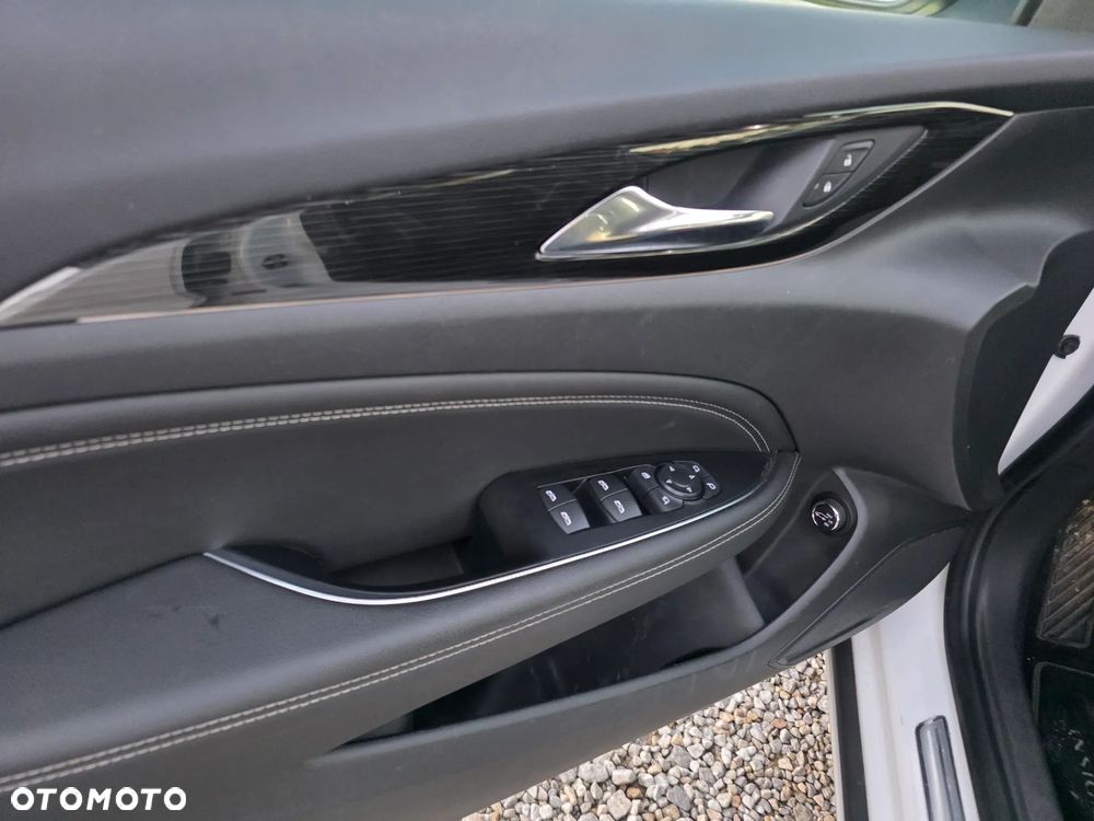 Opel Insignia 2.0 CDTI Sports Tourer ecoFLEXStart/Stop Innovation - 21