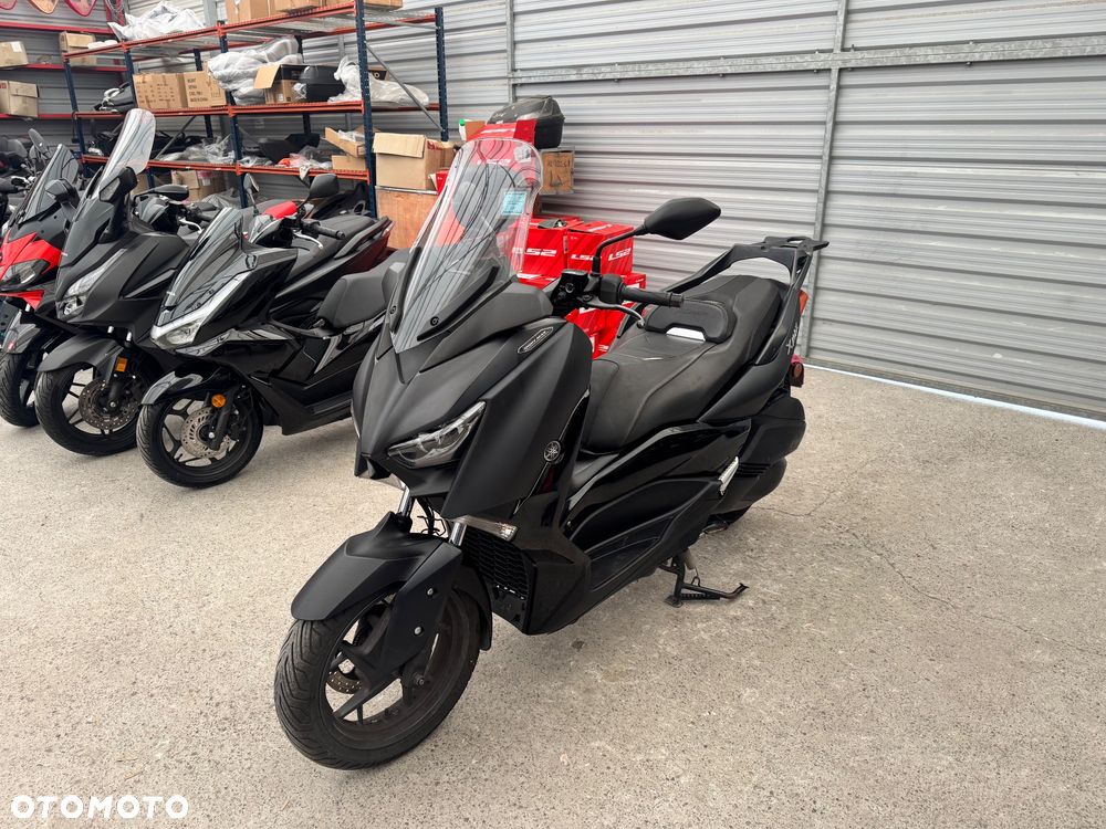 Yamaha X-max - 3