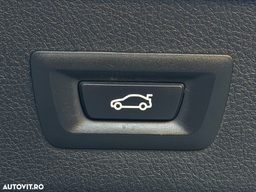 BMW Seria 3 320i Advantage - 15