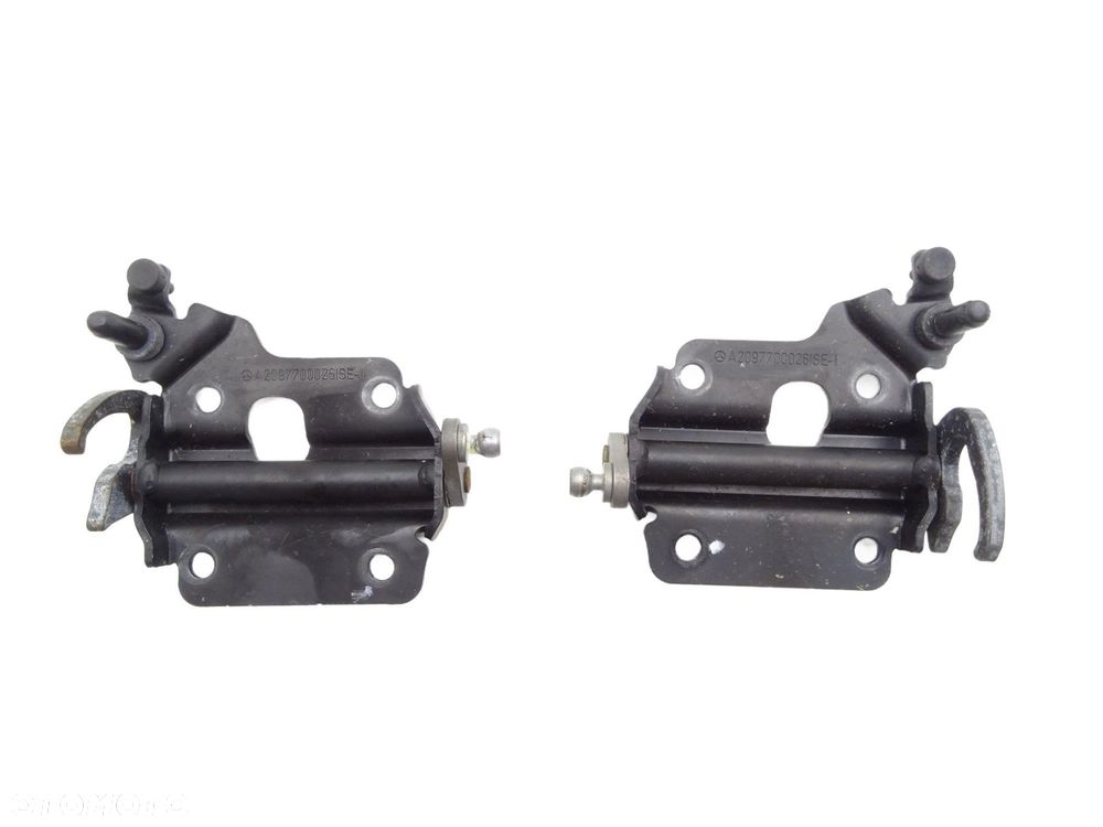 Mechanizm składanego dachu kabrioletu a20977000261 mercedes clk w209 cabrio - 1
