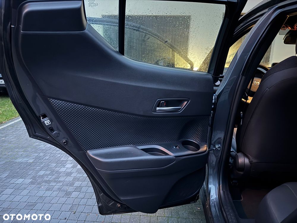 Toyota C-HR 1.2 T Active - 11