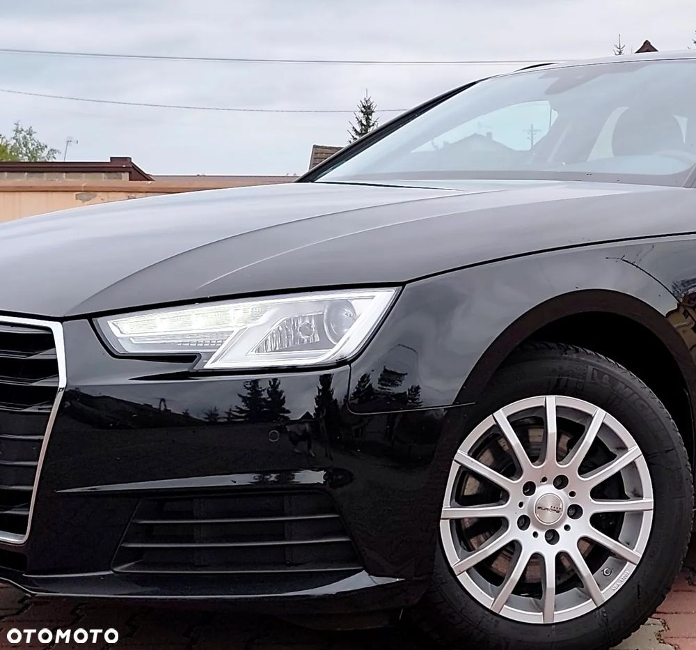 Audi A4 Avant 2.0 TDI - 25