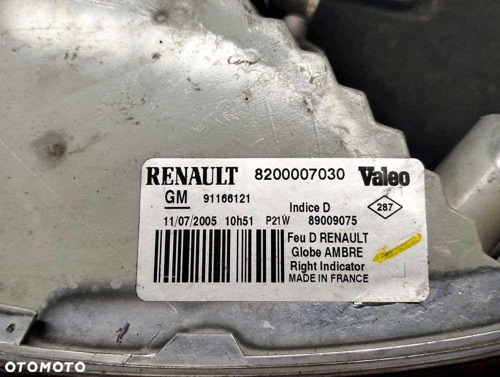 RENAULT TRAFIC 2 KIERUNKOWSKAZ PRAWY - 3