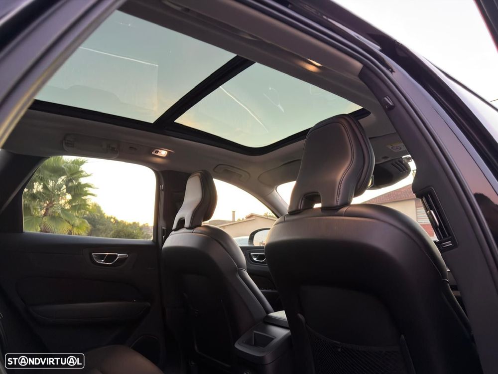 Volvo XC 60 2.0 T8 PHEV Momentum AWD - 16