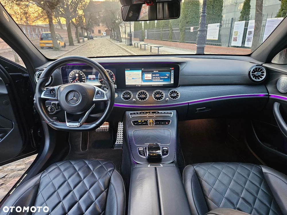 Mercedes-Benz Klasa E 400 4Matic 9G-TRONIC AMG Line - 10