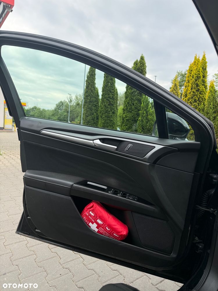 Ford Mondeo 2.0 TDCi STart-Stopp PowerShift-Aut Titanium - 9