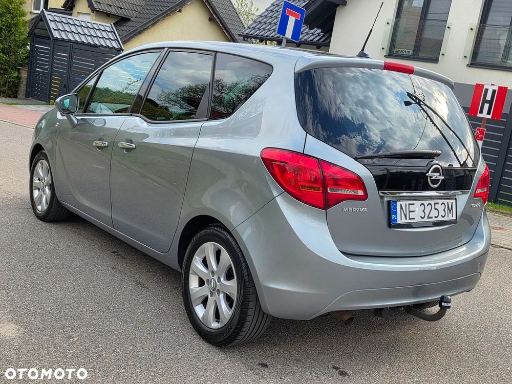 Opel Meriva 1.4 T Cosmo - 14