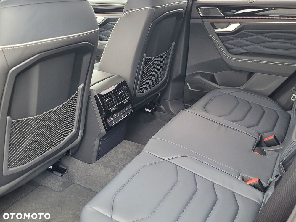 Volkswagen Touareg 3.0 V6 TDI SCR 4Mot R-Line - 24