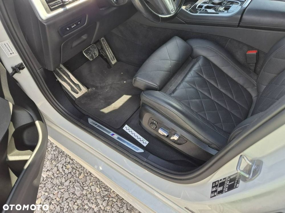 BMW X6 - 8