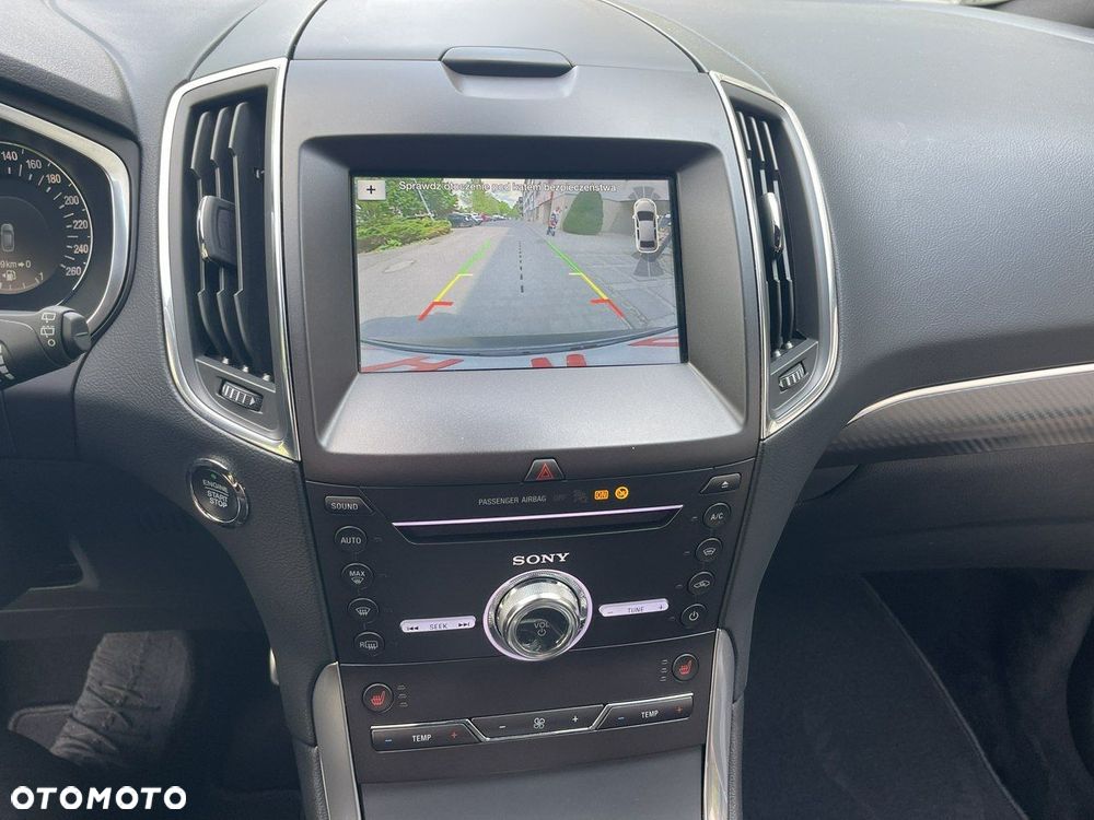 Ford S-Max - 36