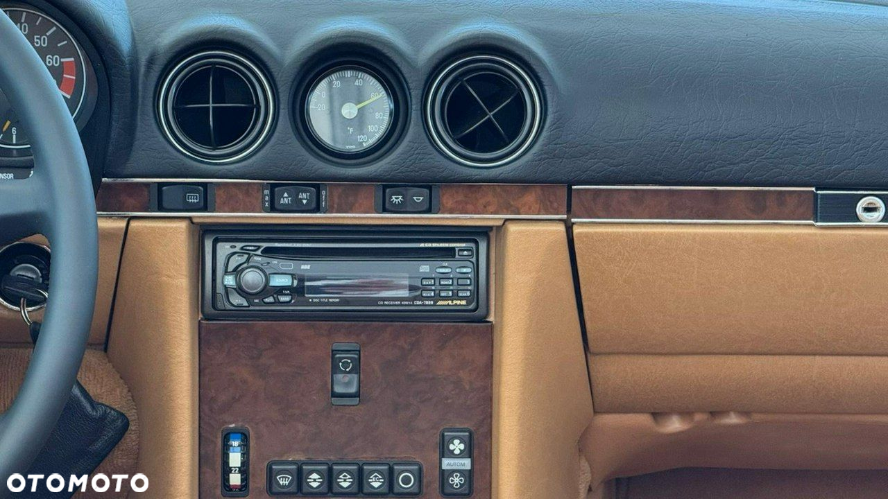 Mercedes-Benz SL - 34