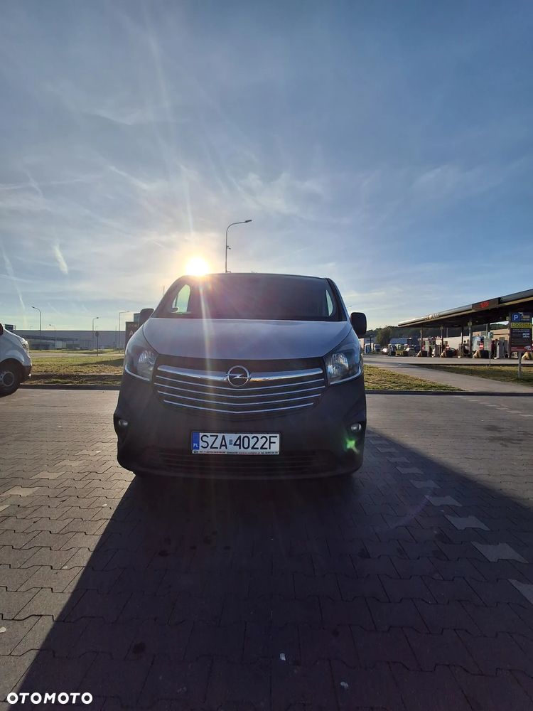 Opel Vivaro L2H1 2.9t Edition - 16
