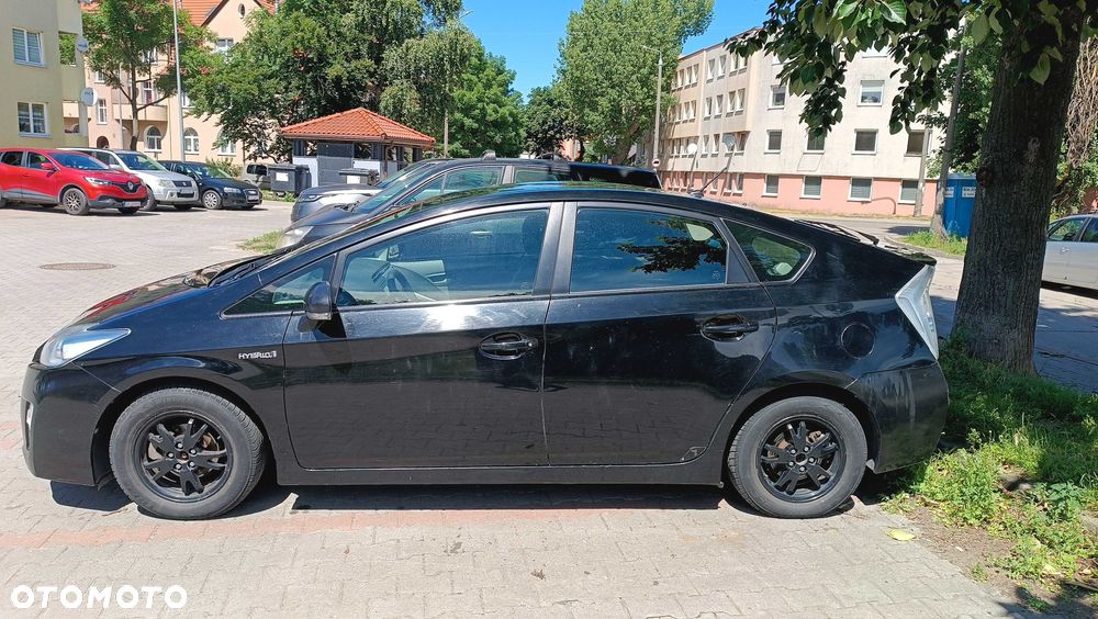 Toyota Prius - 3