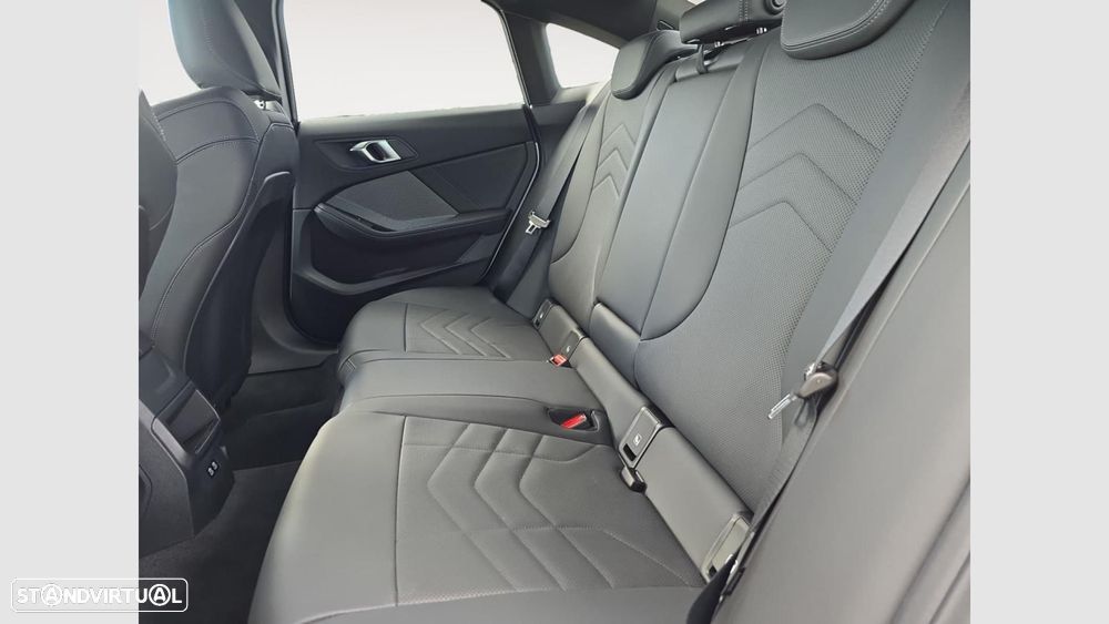 BMW 220 Gran Coupé Pack Desportivo M - 14