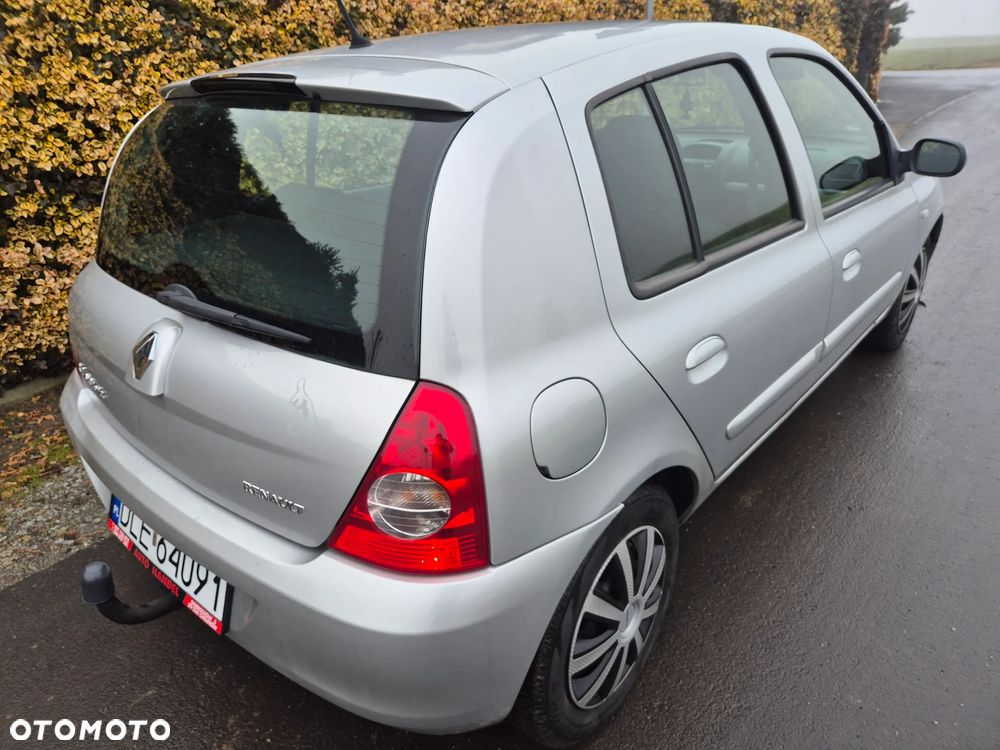 Renault Clio 1.4 16V Campus - 3