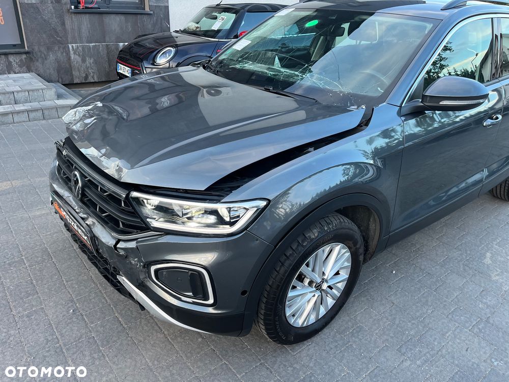Volkswagen T-Roc - 14
