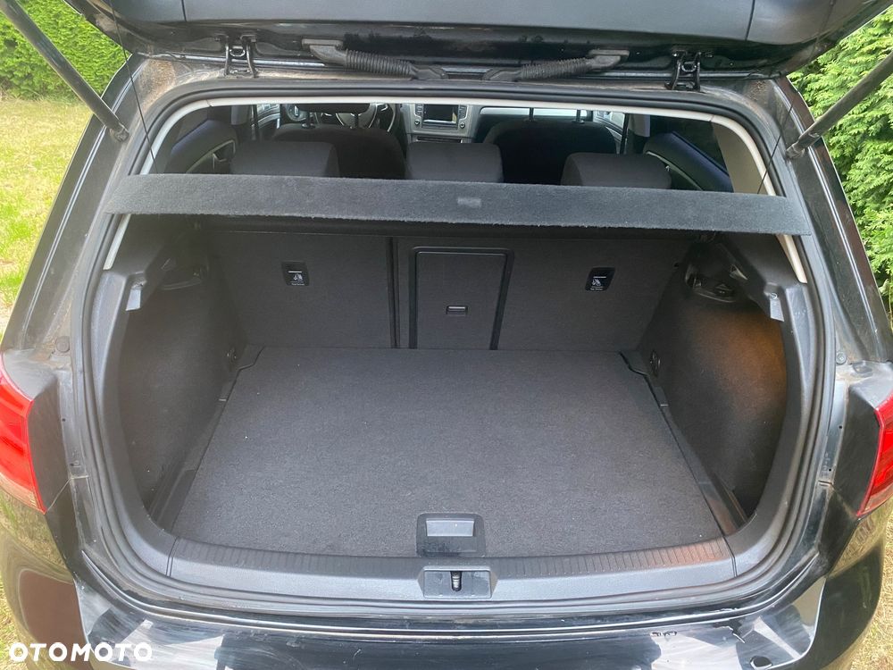Volkswagen Golf - 18