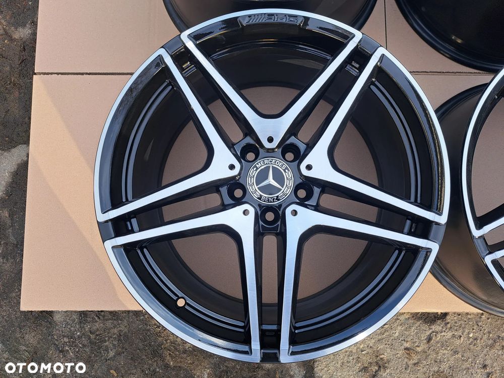 Oryg. Mercedes C-Klasa 205 A205 W205 AMG 19 8.5j 9.5j BiColour - 1