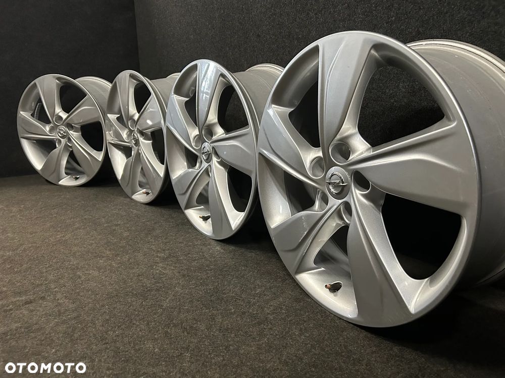 Alufelgi OPEL GRANDLAND X 18 cali 5x108 4szt. Ładne! - 2