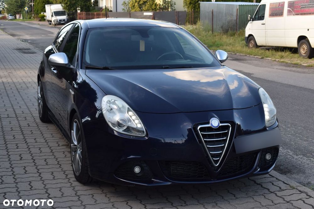 Alfa Romeo Giulietta - 1