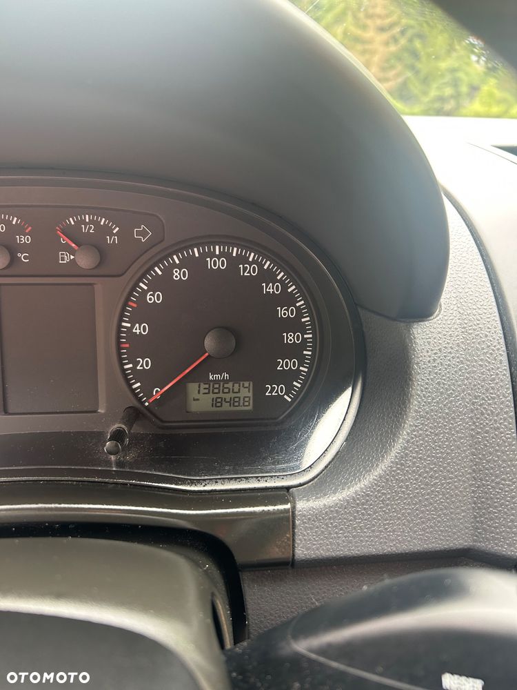 Volkswagen Polo - 15