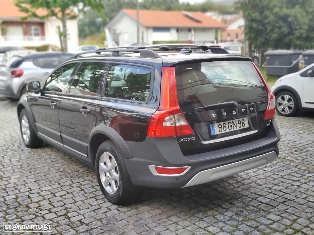 Volvo XC 70 D5 Momentum - 6