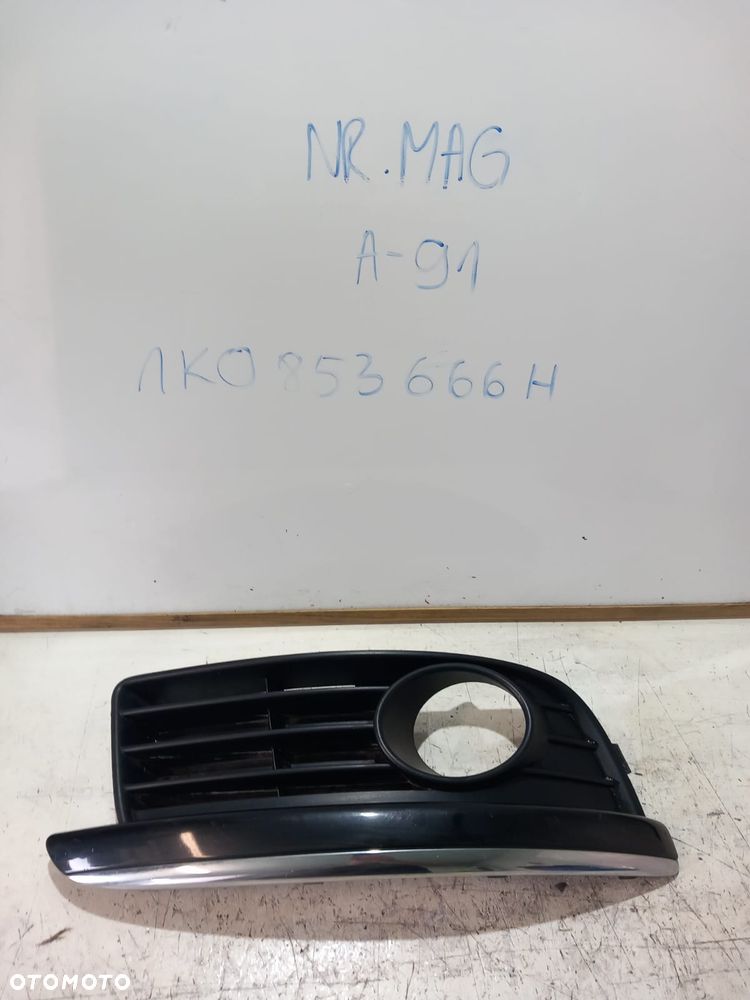 KRATKA ZDERZAKA PRZÓD PRAWA VW JETTA 1K0853666H - 1