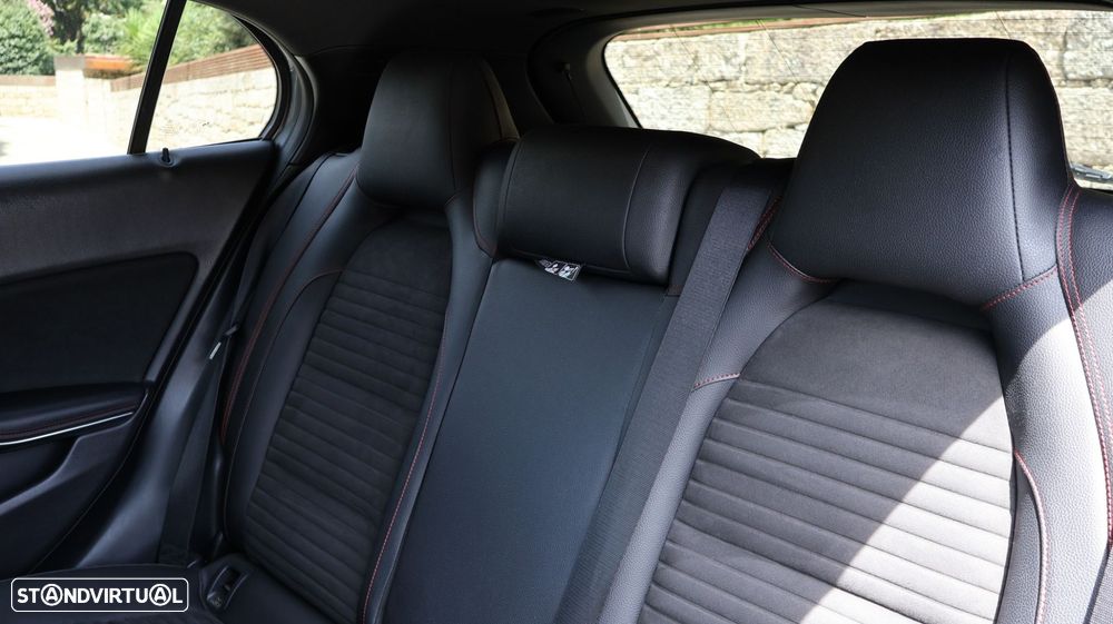 Mercedes-Benz GLA 220 - 37