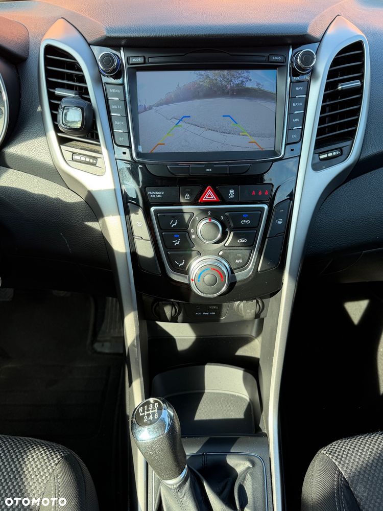 Hyundai i30 - 19