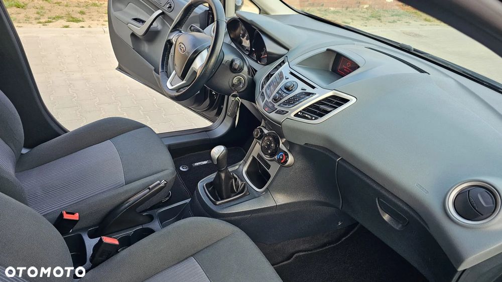 Ford Fiesta 1.25 Ambiente - 20