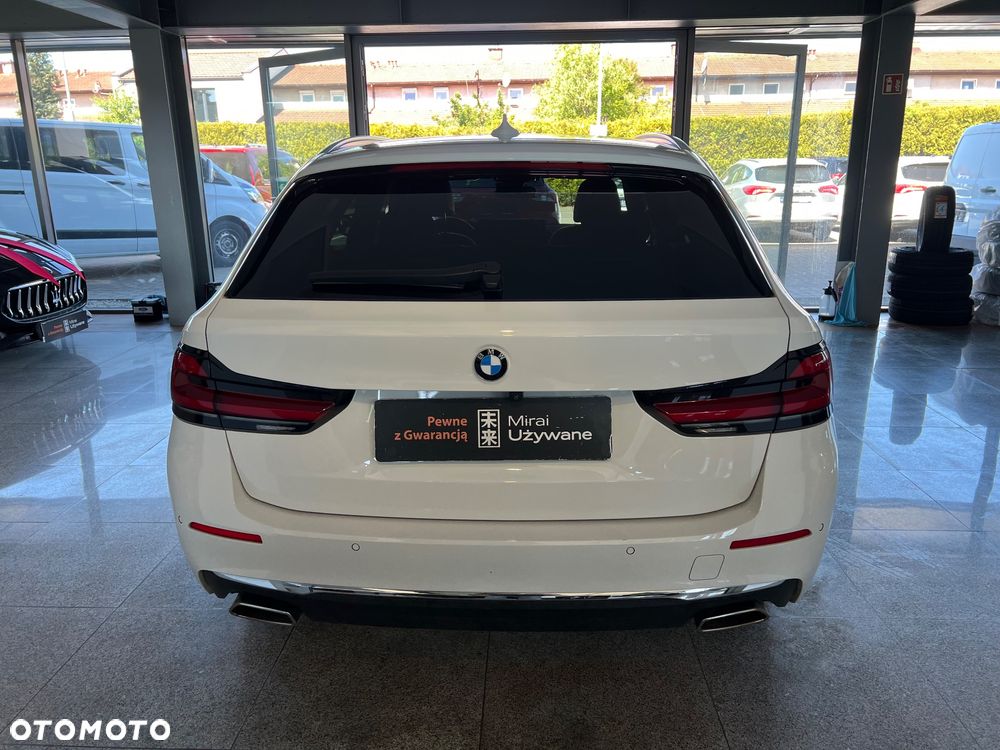 BMW Seria 5 520d mHEV Luxury Line - 14