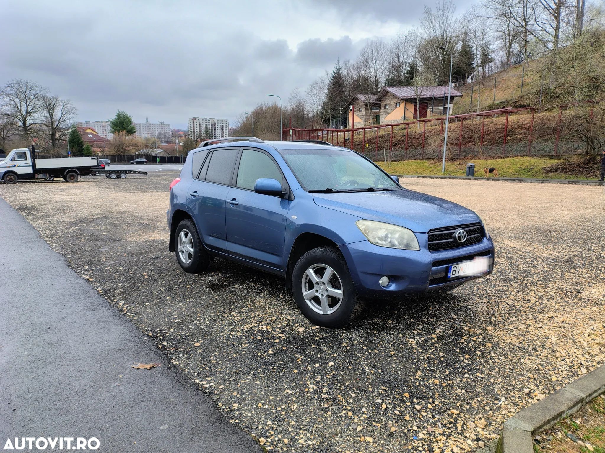 Toyota RAV4 2.2 D-4D Confort - 1