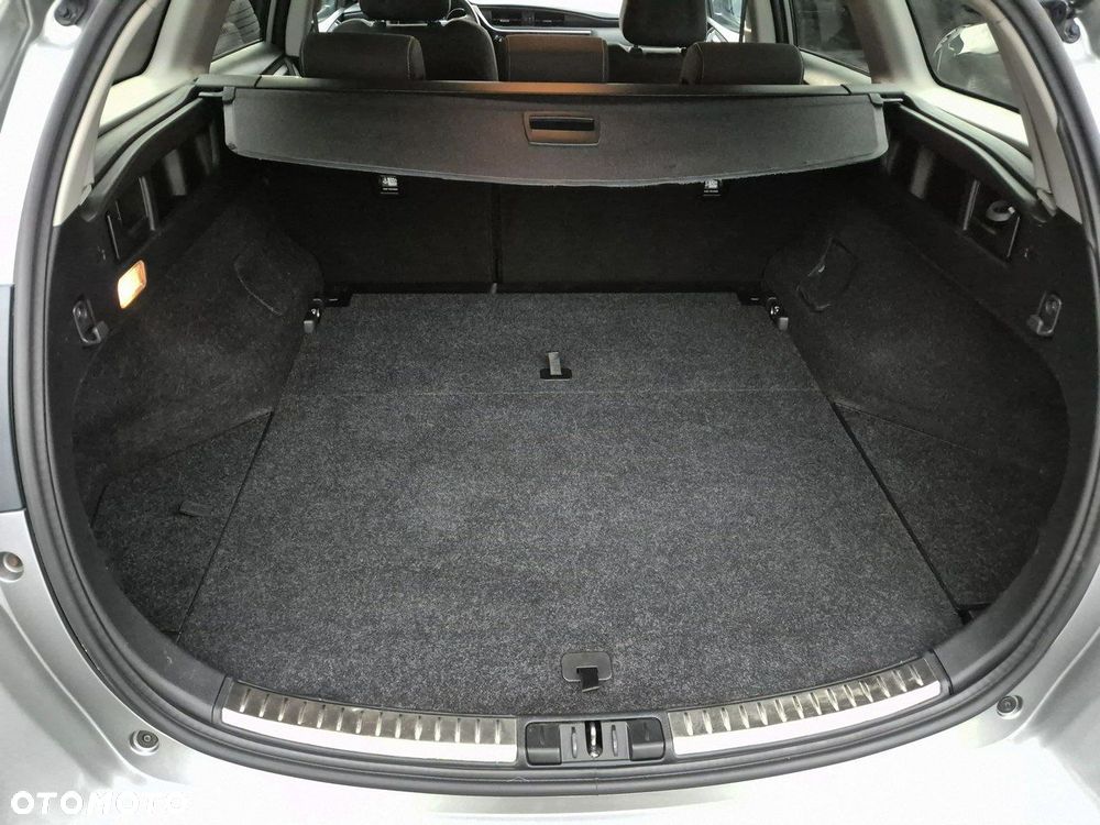Toyota Auris - 5