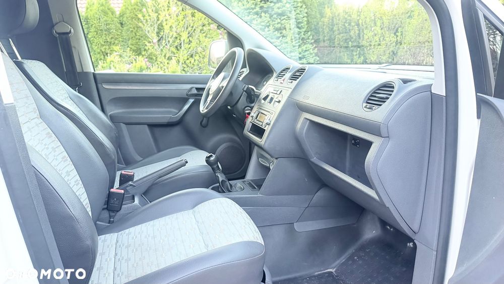 Volkswagen Caddy Comfortline - 12