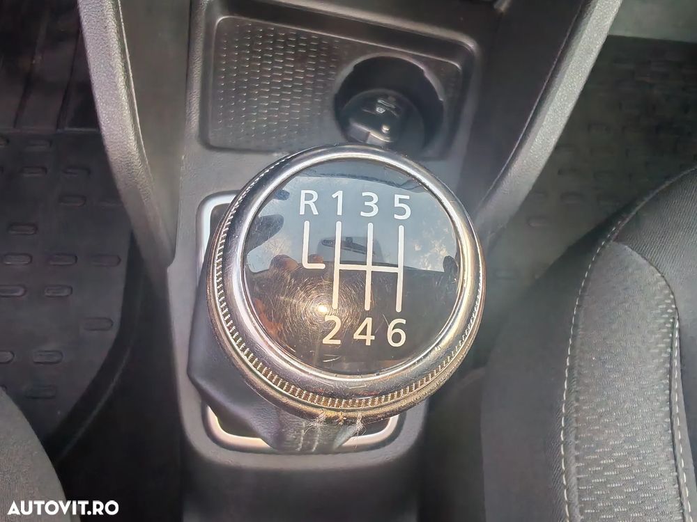 Dacia Duster TCe 130 2WD GPF Comfort - 26