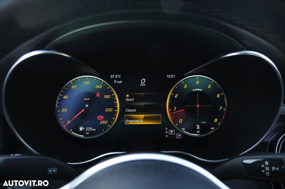 Mercedes-Benz C 300 4MATIC Aut. - 21
