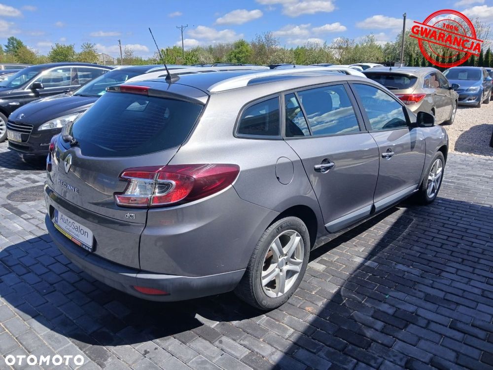 Renault Megane dCi 90 FAP Paris - 9