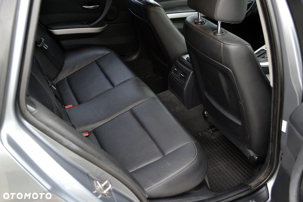 BMW Seria 3 320d DPF - 7