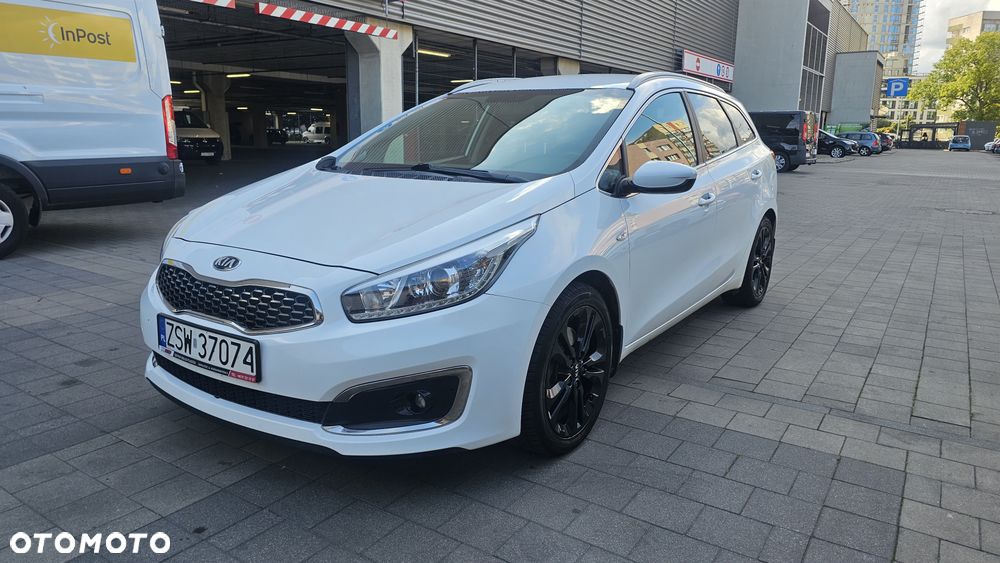 Kia Ceed - 3