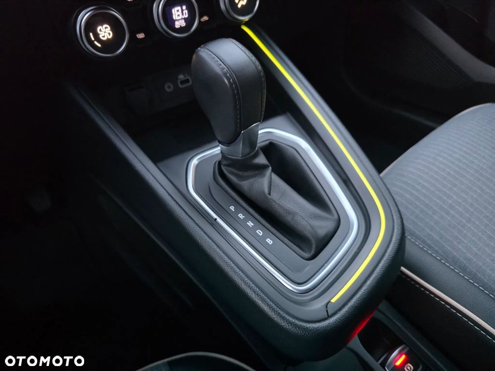 Renault Clio - 22