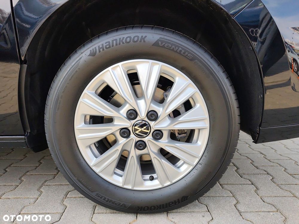 Volkswagen Multivan - 33