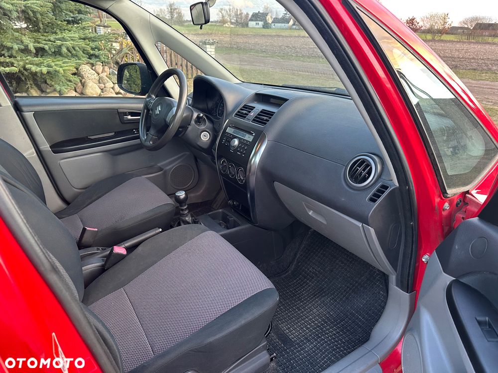 Suzuki SX4 - 13