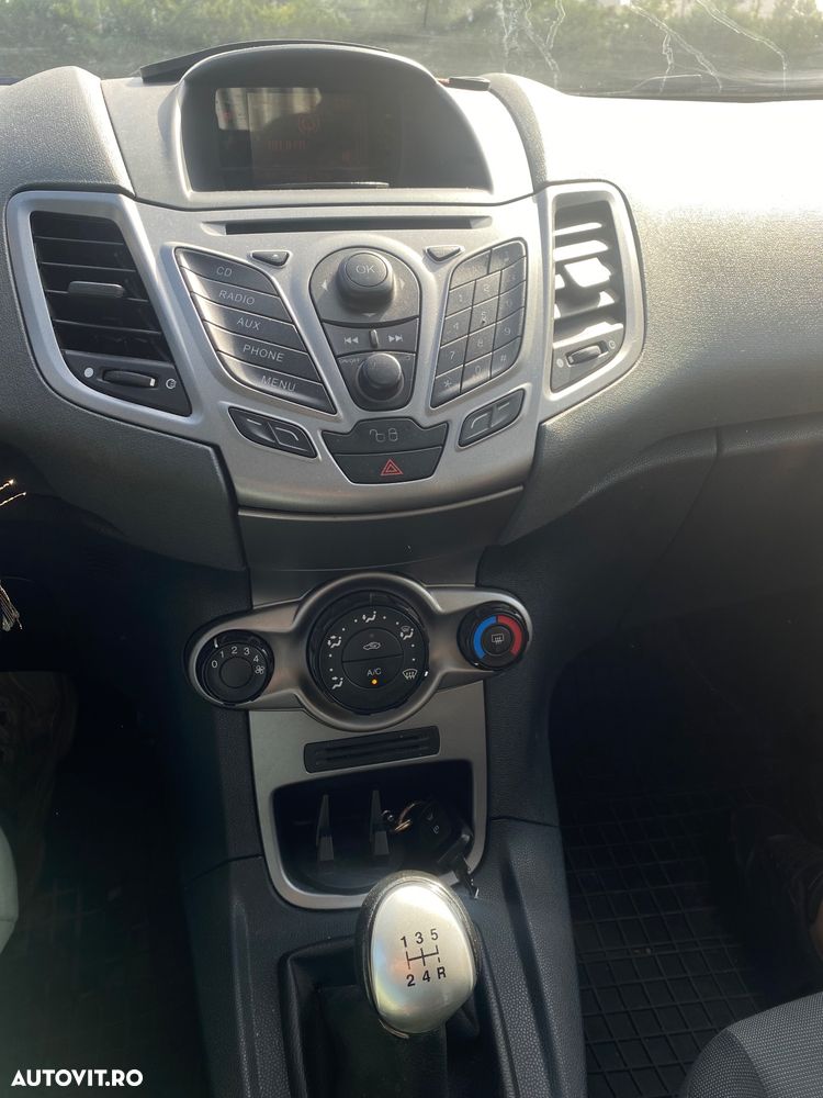Ford Fiesta 1.4 TDCI - 5