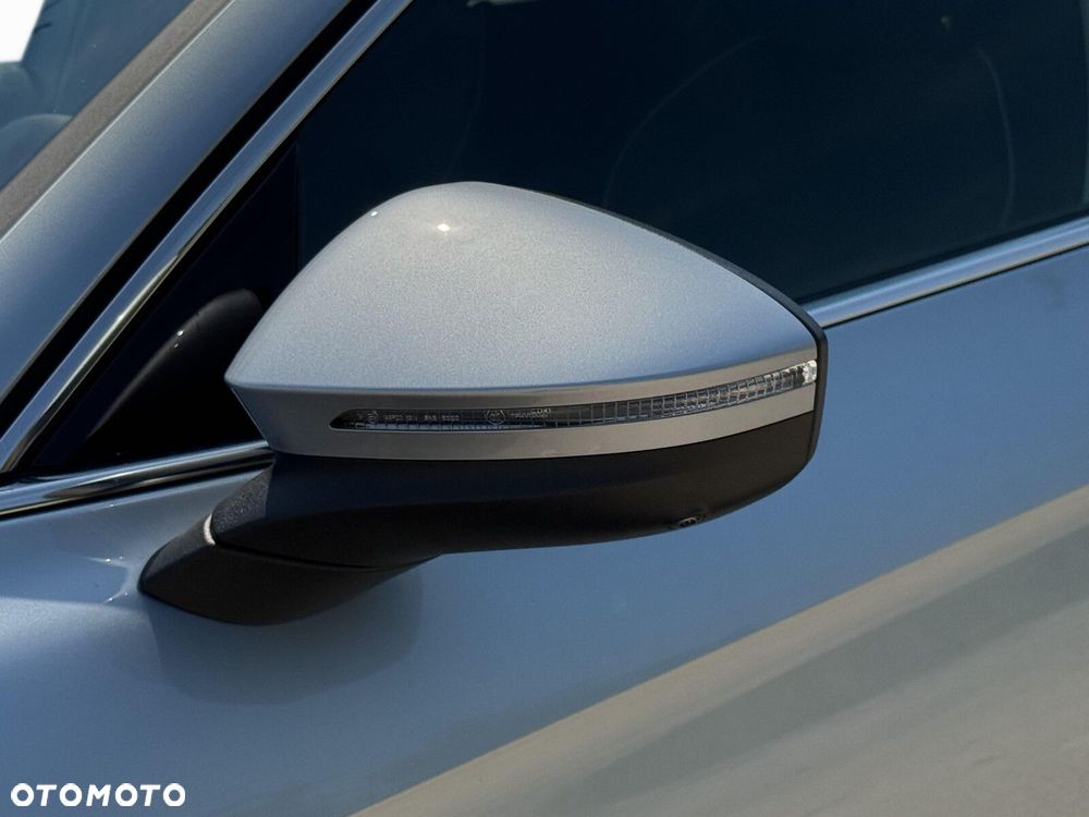 Volkswagen Passat Variant 1.5 TSI EVO Business DSG - 10