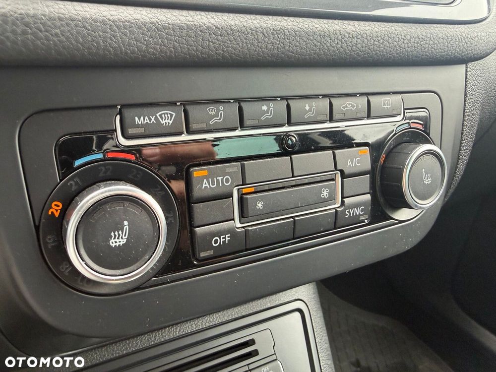 Volkswagen Tiguan - 26