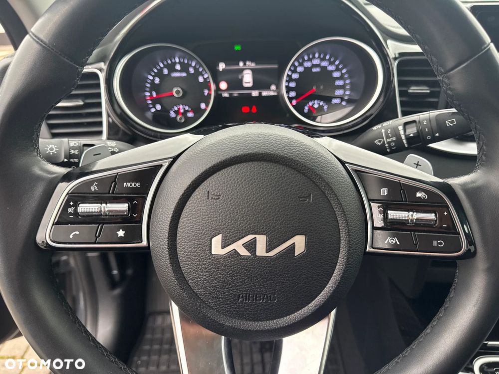 Kia Ceed 1.5 T-GDI Tribute DCT - 28