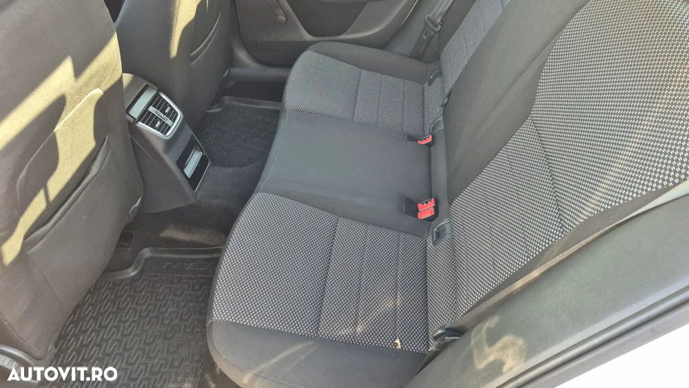 Skoda Octavia 1.6 TDI Style - 9