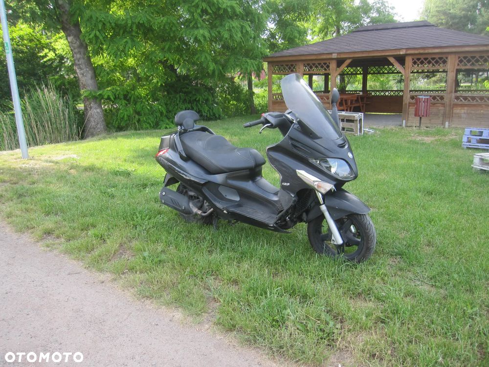 Piaggio X8 - 7